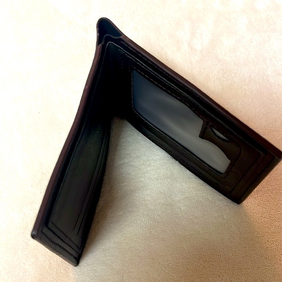 NWOT Jiangbao Men’s Brown Leather Wallet With Embossed Eagle - Picture 5 of 7